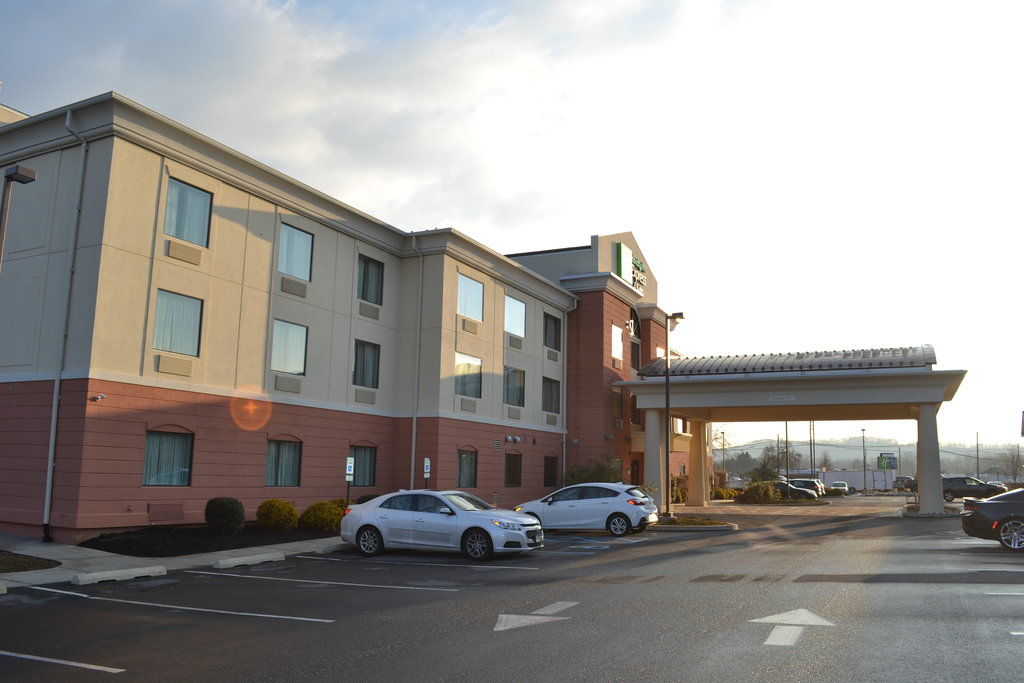 Holiday Inn Express Selinsgrove By Ihg Shamokin Dam Exterior foto